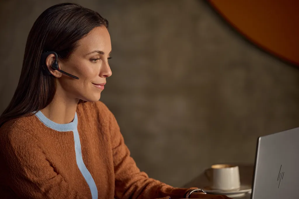 [PCS9210814] HP Poly Voyager Legend 50 | Bluetooth Headset | 30m